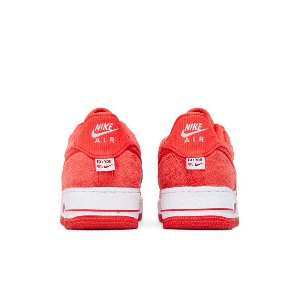 Nike Air Force 1 Low Valentine's Day Fleece (2024) (GS) – podrážka | Purekickz