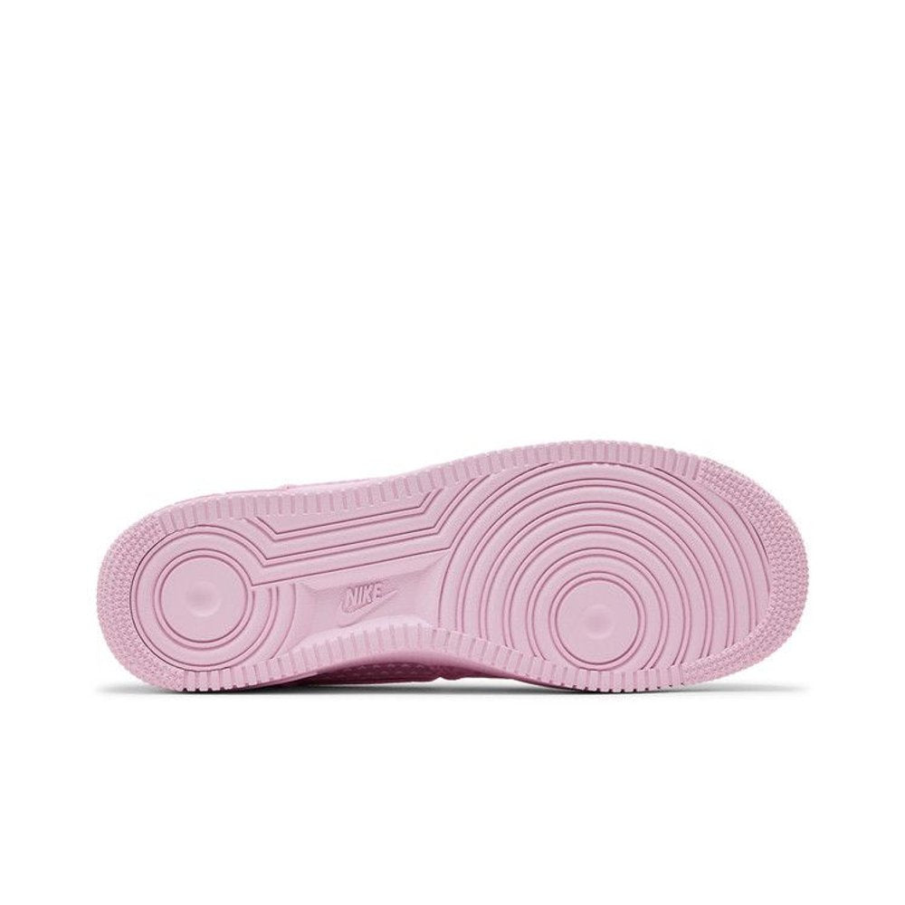 Nike Air Force 1 Low Valentine's Day Pink Foam (2026) (W) – zadní pohled | Purekickz