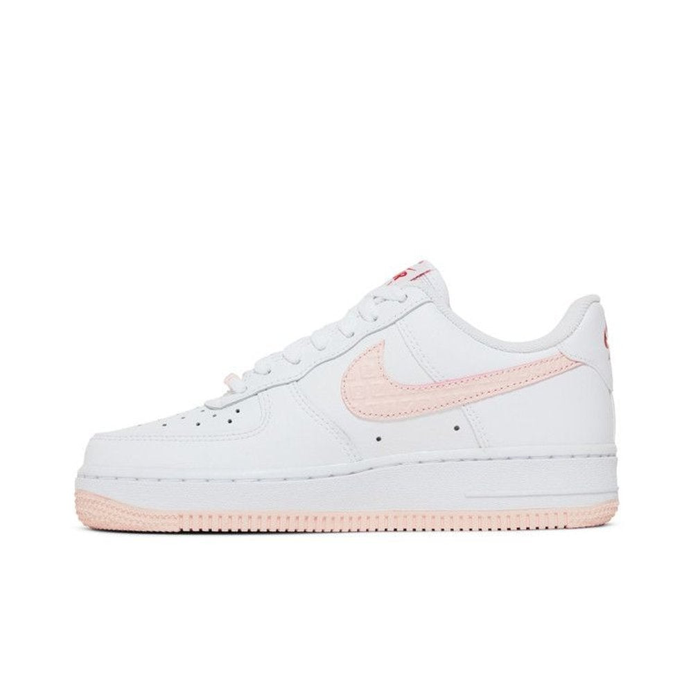 Nike Air Force 1 Low VD Valentine's Day (2022) (Women's) – hlavní pohled | Purekickz