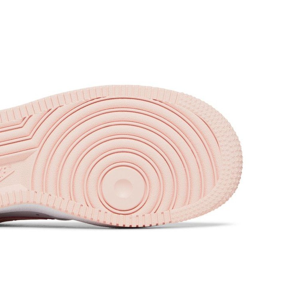 Nike Air Force 1 Low VD Valentine's Day (2022) (Women's) – pohled shora | Purekickz