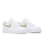 Nike Air Force 1 Low White Barely – lifestyle foto | Purekickz