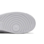 Nike Air Force 1 Low White Black (2020) – pohled shora | Purekickz
