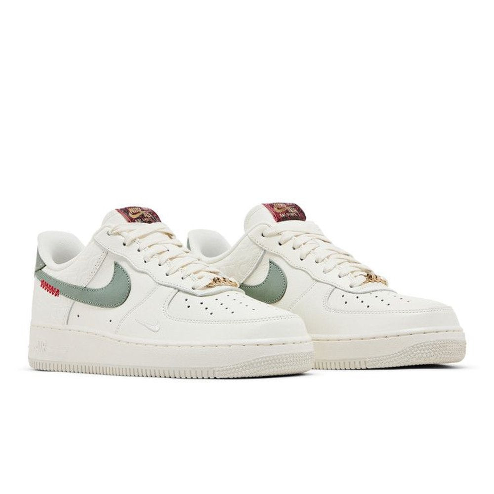 Nike Air Force 1 Low Year of the Snake – lifestyle foto | Purekickz