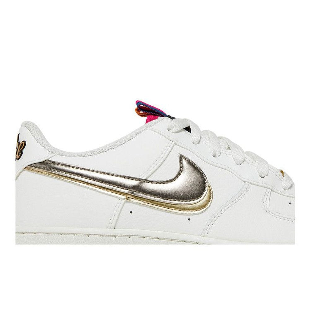 Nike Air Force 1 LV8 Double Swoosh Silver Gold (GS) – detail | Purekickz