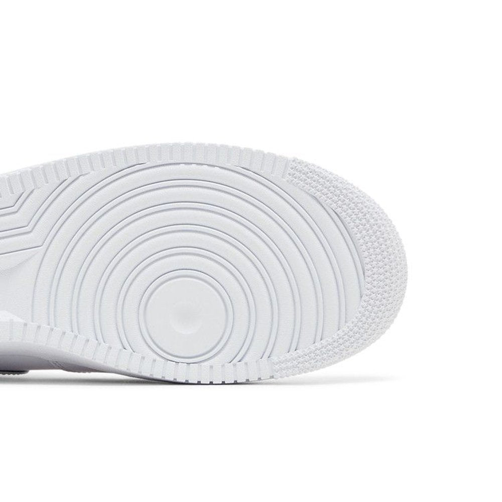 Nike Air Force 1 Mid Supreme White – pohled shora | Purekickz