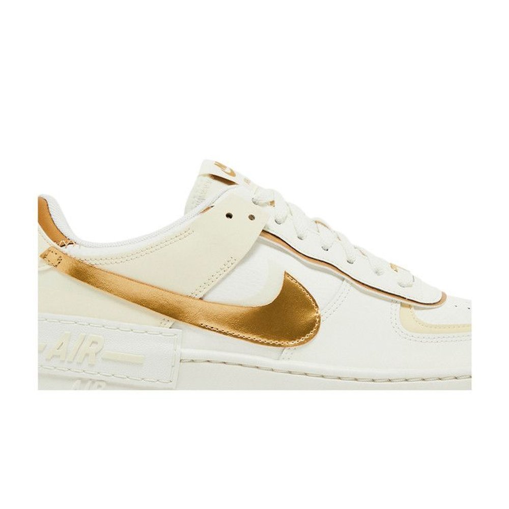 Nike Air Force 1 Shadow Sail Coconut Milk Metallic Gold (W) – detail | Purekickz