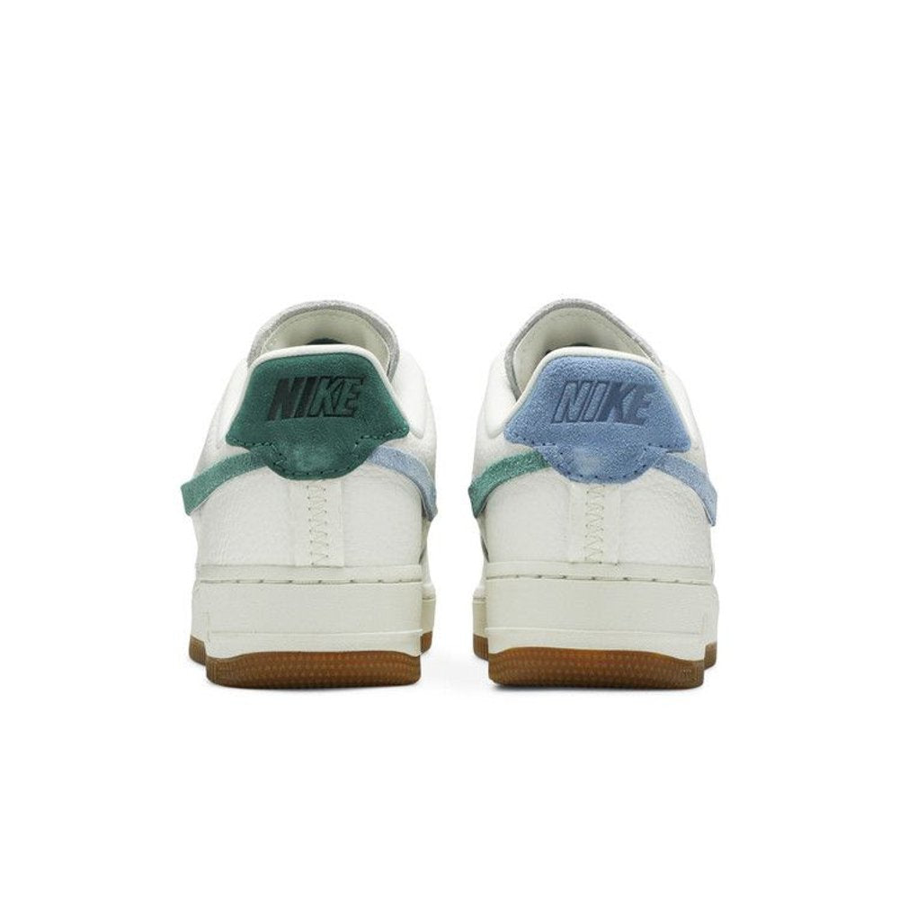 Nike Air Force 1 Vandalized Sail Mystic Green (Women's) – podrážka | Purekickz