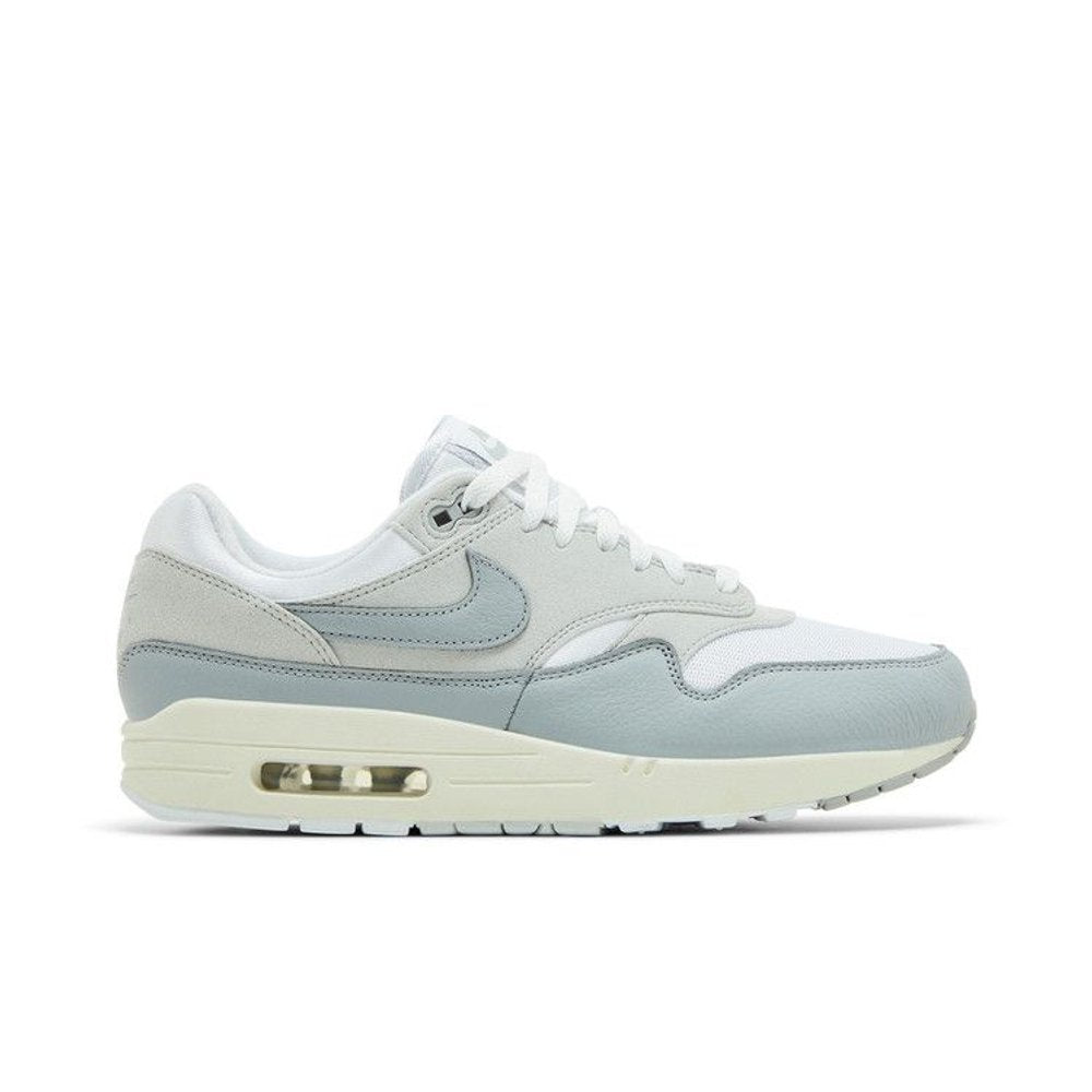 Nike Air Max 1 '87 Pure Platinum (W)