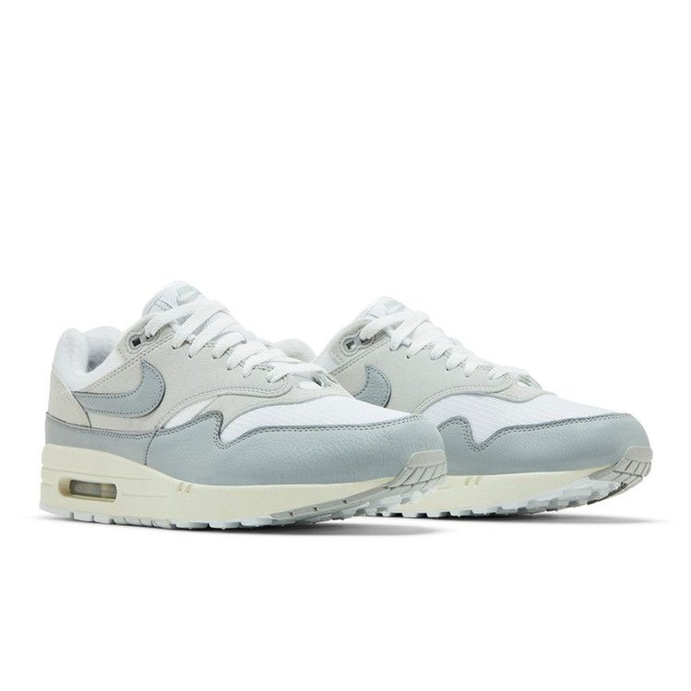 Nike Air Max 1 '87 Pure Platinum (W)