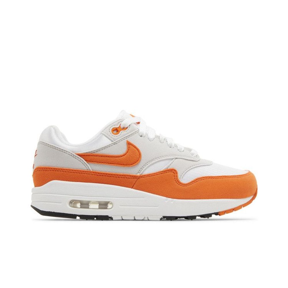 Nike Air Max 1 '87 Safety Orange (W) – boční pohled | Purekickz