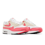 Nike Air Max 1 Aster Pink (W) – lifestyle foto | Purekickz