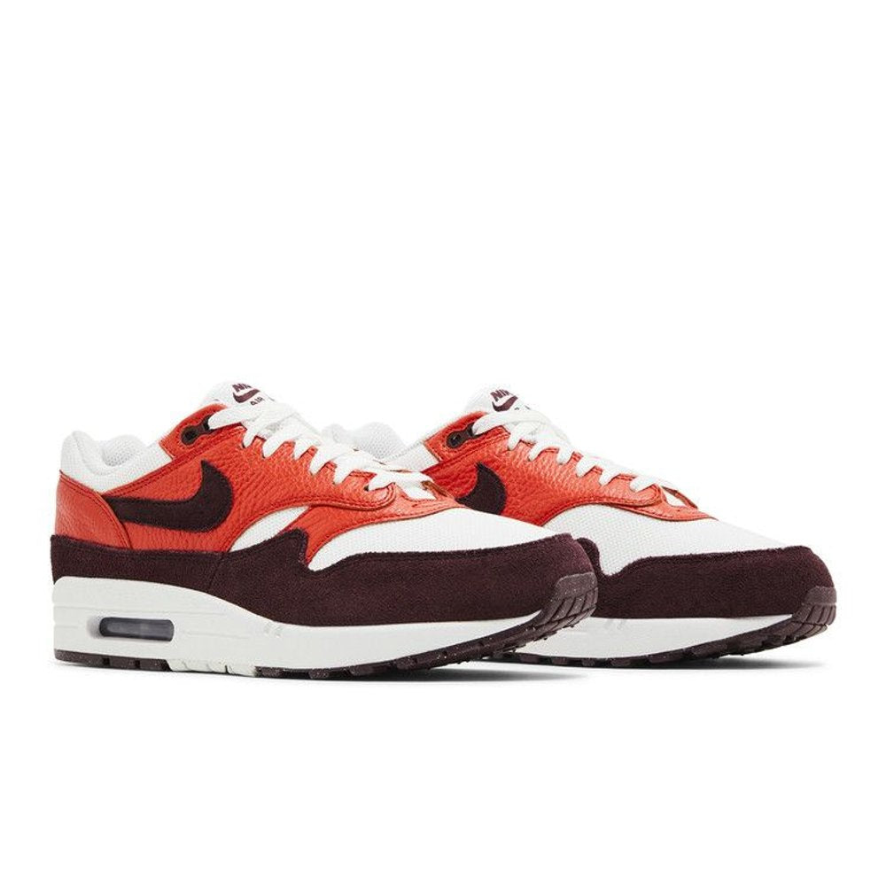 Nike Air Max 1 Burgundy Crush – lifestyle foto | Purekickz