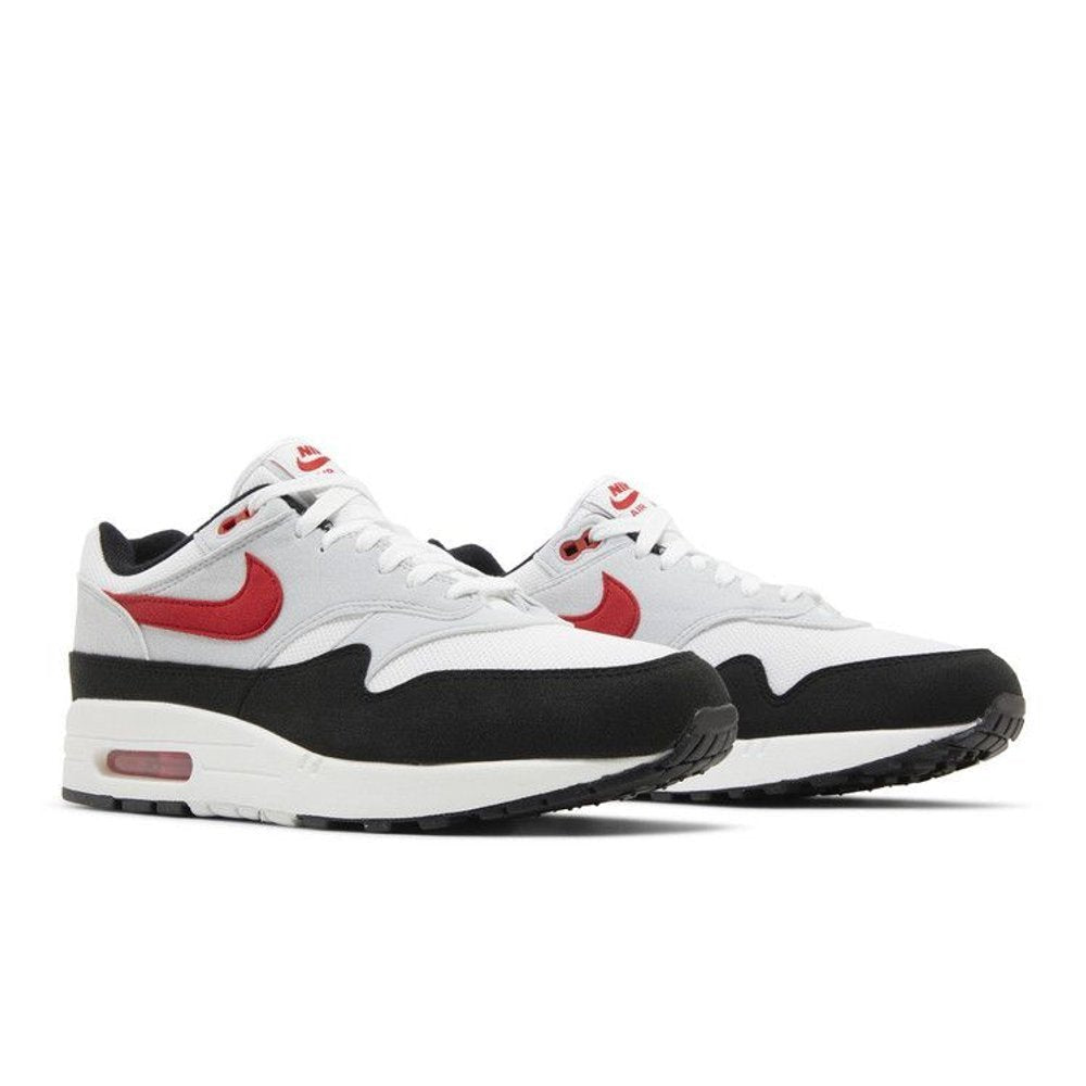 Nike Air Max 1 Chili 2.0 – lifestyle foto | Purekickz
