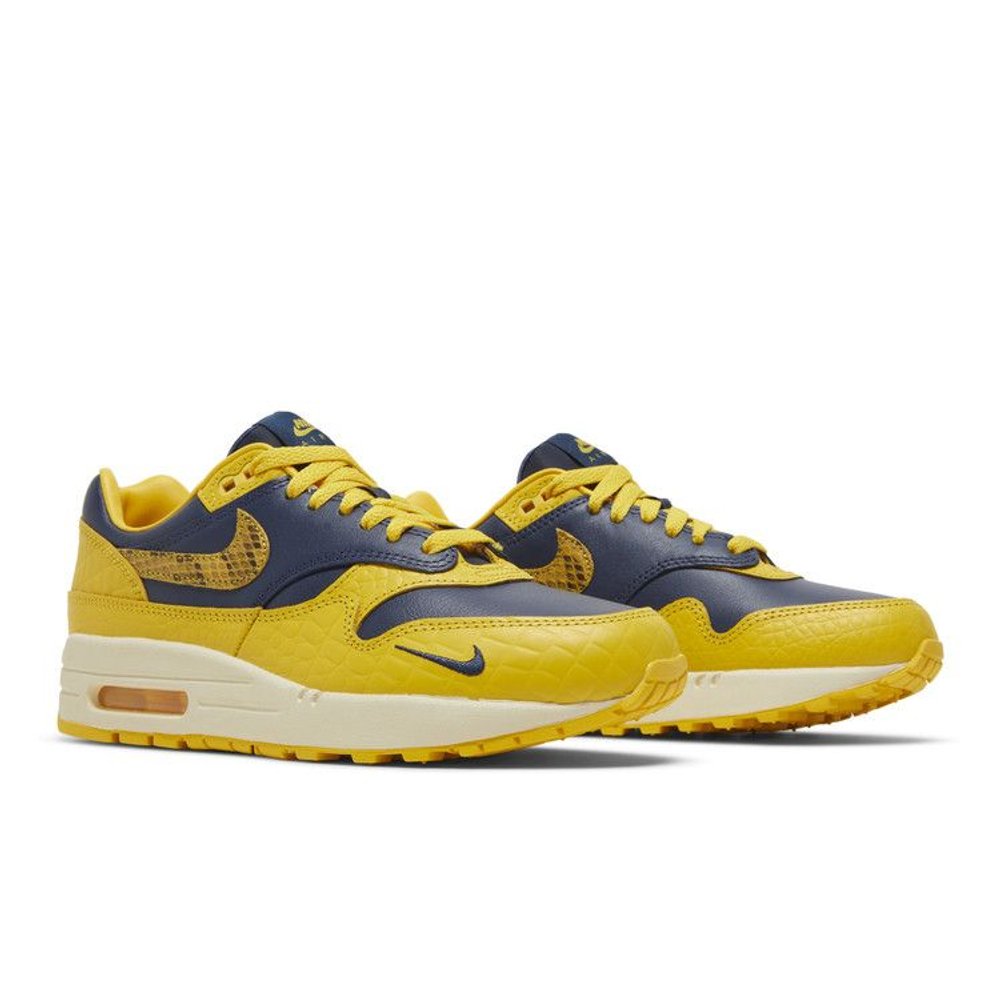 Nike Air Max 1 CO.JP Michigan Head to Head (W) – lifestyle foto | Purekickz