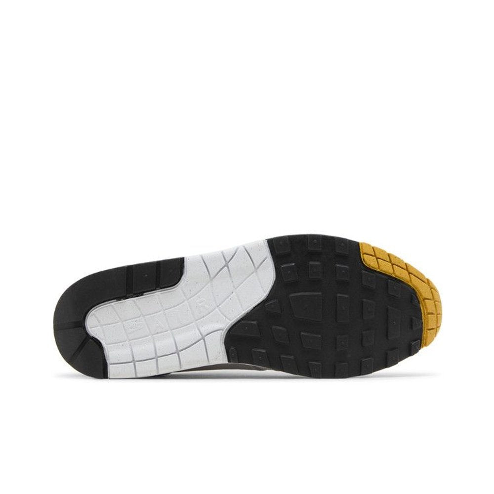 Nike Air Max 1 Essential University Gold