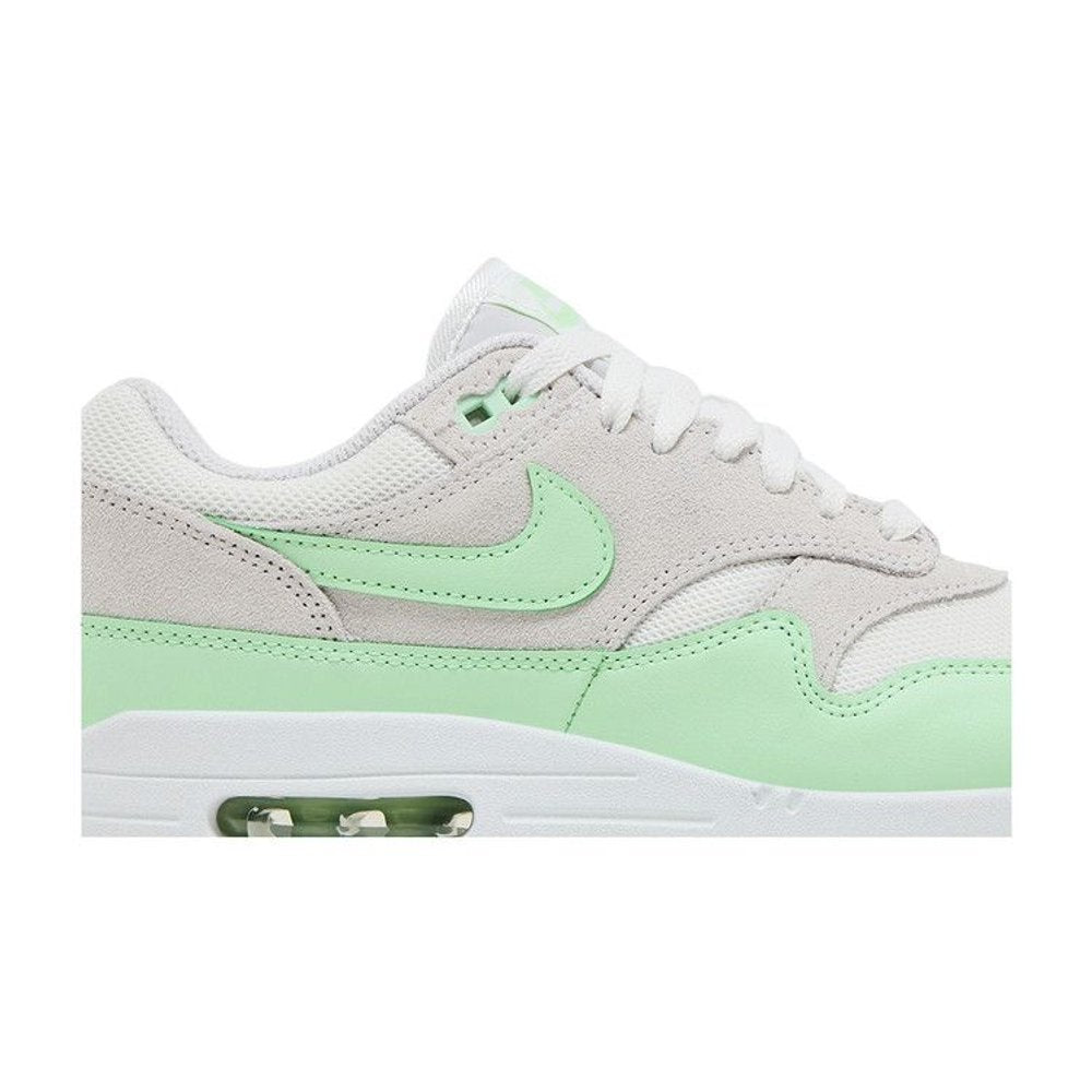 Nike Air Max 1 Essential 'Vapor Green' – detail | Purekickz