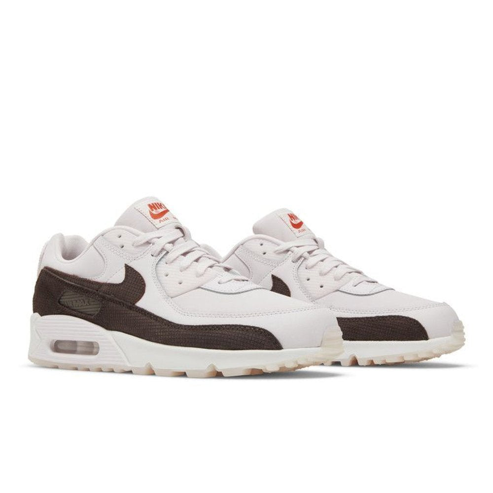 Nike Air Max 90 Leather Brown Tile – lifestyle foto | Purekickz