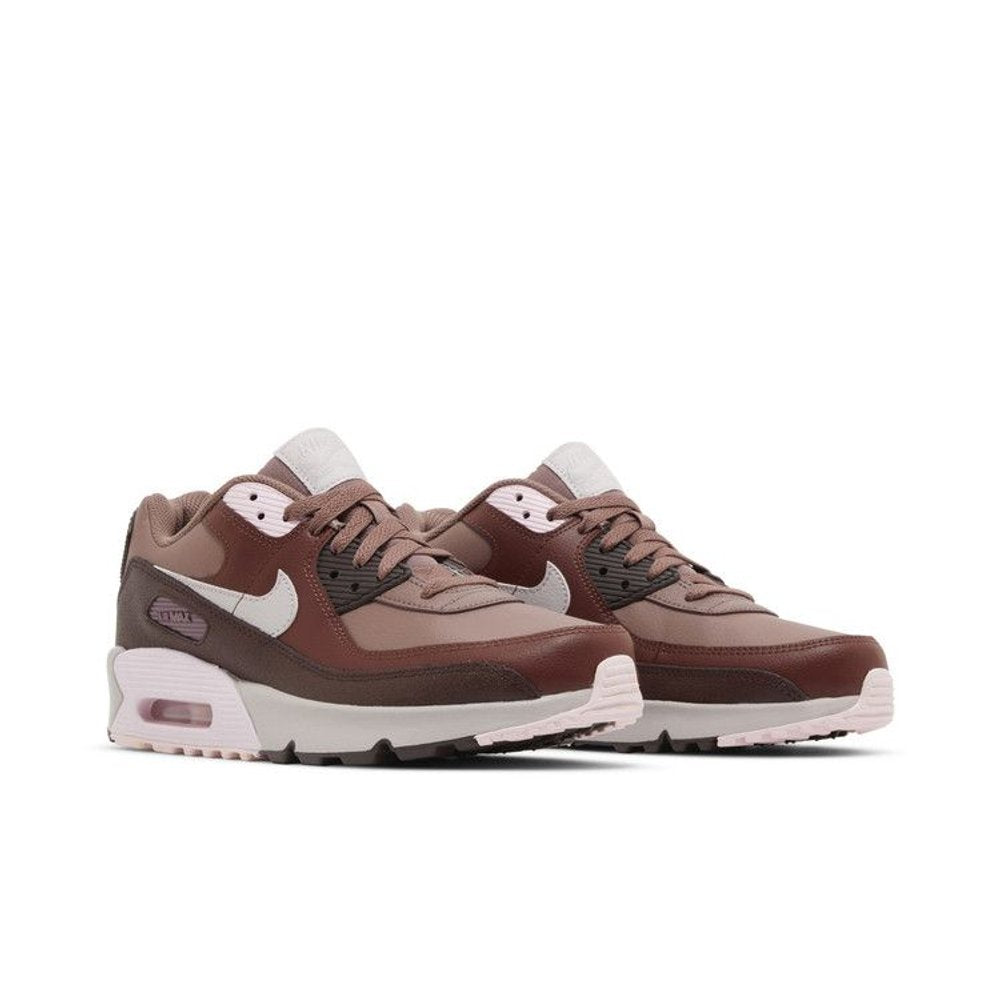 Nike Air Max 90 Leather Smokey Mauve Earth (GS) – lifestyle foto | Purekickz