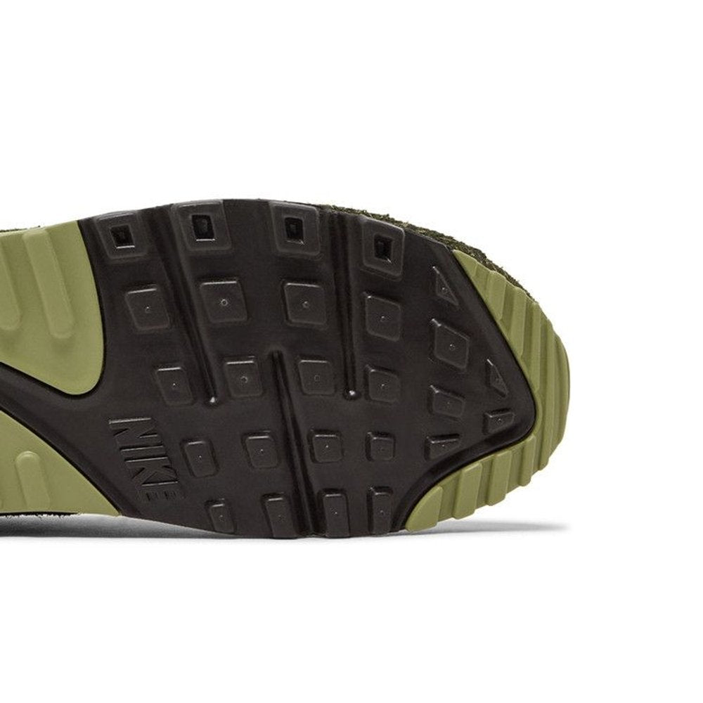 Nike Air Max 90 Premium Skunk – pohled shora | Purekickz