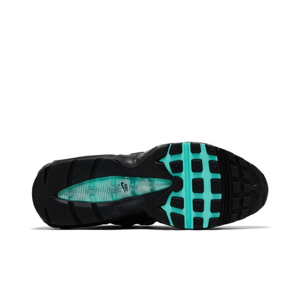Nike Air Max 95 Black Aurora Green – zadní pohled | Purekickz