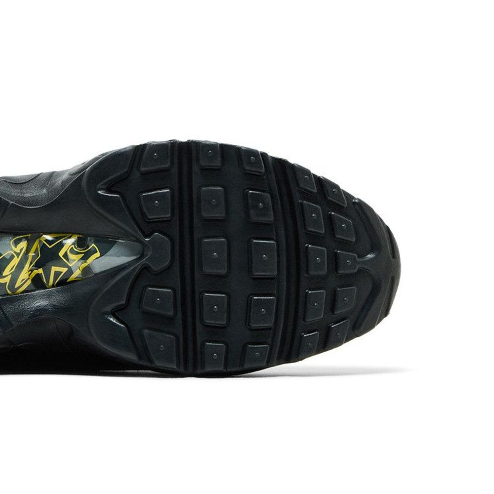 Nike Air Max 95 Corteiz Honey Black – pohled shora | Purekickz