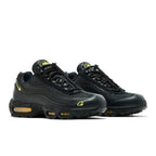 Nike Air Max 95 Corteiz Honey Black – lifestyle foto | Purekickz
