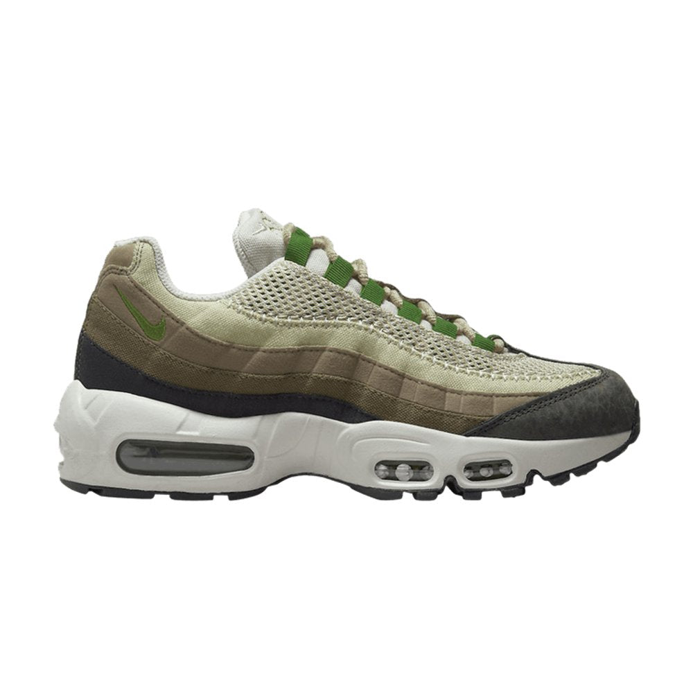 Nike Air Max 95 Earth Day (Women's) – boční pohled | Purekickz