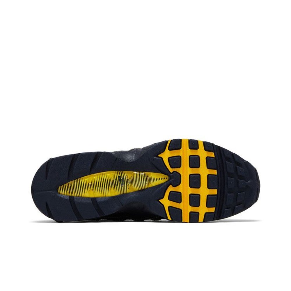Nike Air Max 95 OG Big Bubble Michigan – zadní pohled | Purekickz