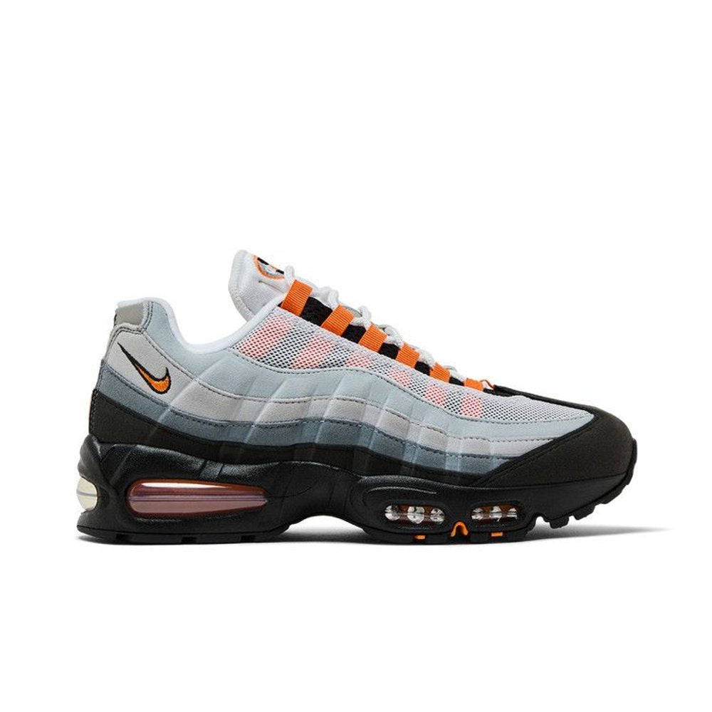 Nike Air Max 95 OG 'Bright Mandarin' 2025 – boční pohled | Purekickz