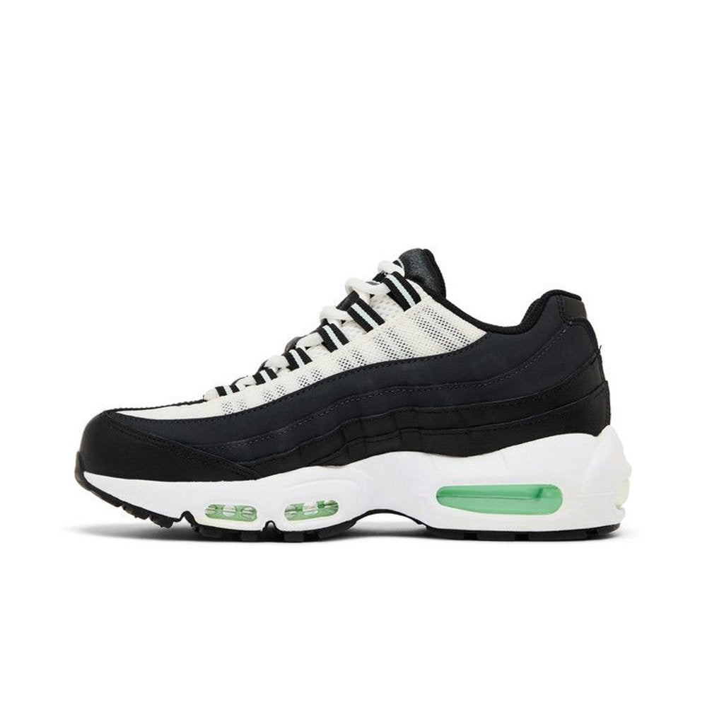 Nike Air Max 95 Recraft Black Anthracite (GS) – hlavní pohled | Purekickz
