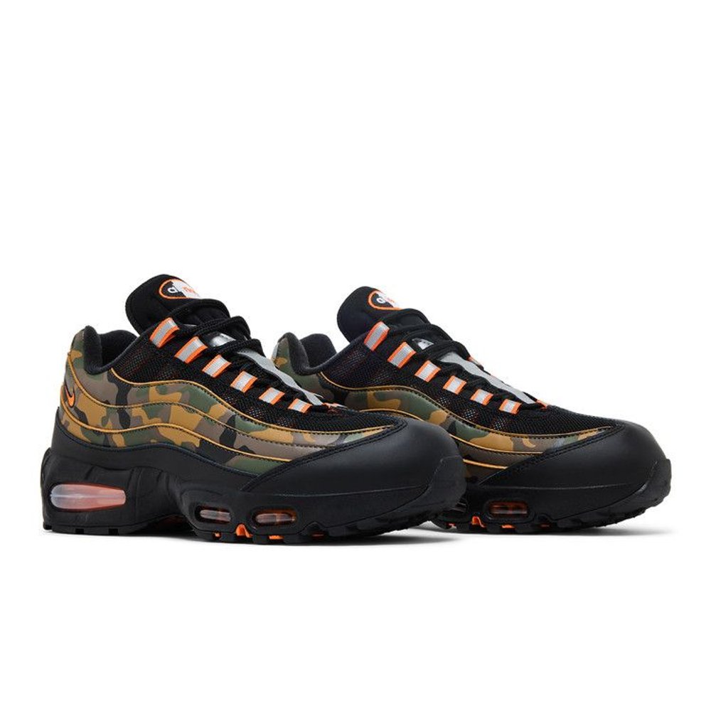 Nike Air Max 95 Safety Orange Camo – lifestyle foto | Purekickz