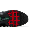 Nike Air Max 95 SP Undefeated Black – pohled shora | Purekickz