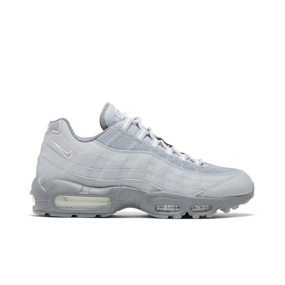 Nike Air Max 95 Wolf Grey – boční pohled | Purekickz