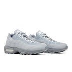 Nike Air Max 95 Wolf Grey – lifestyle foto | Purekickz