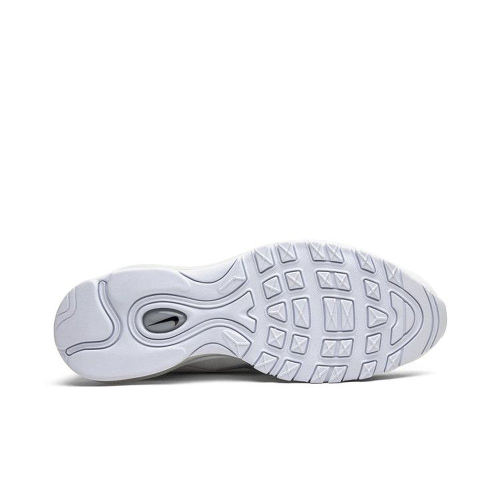 Nike Air Max 97 Triple White Wolf Grey – zadní pohled | Purekickz