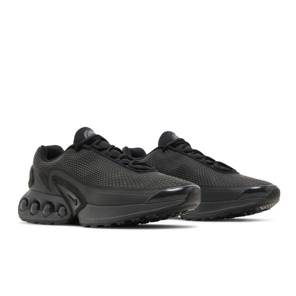 Nike Air Max Dn Black Dark Smoke Grey – lifestyle foto | Purekickz