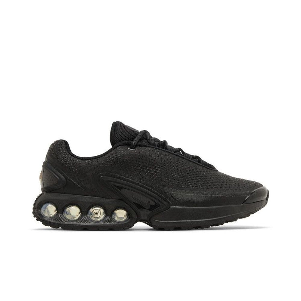 Nike Air Max Dn Black Metallic Grey – boční pohled | Purekickz