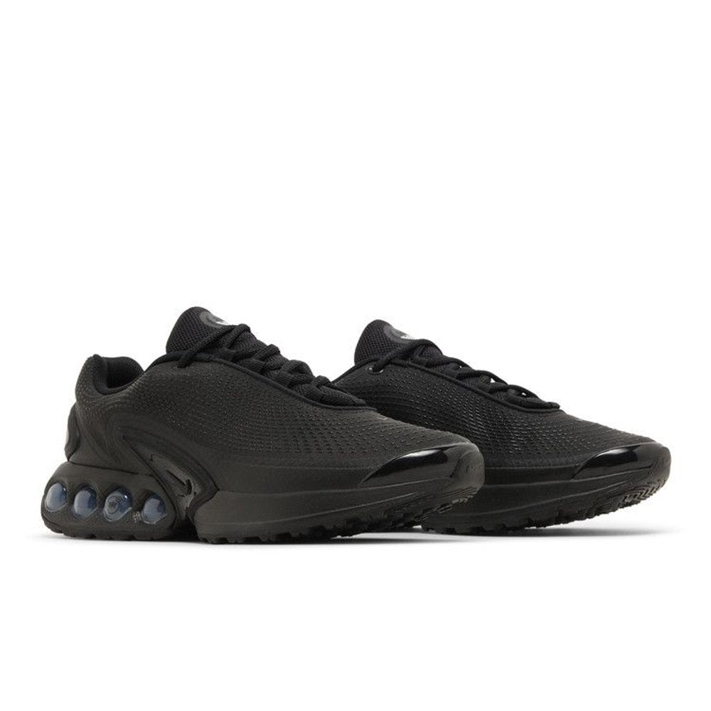 Nike Air Max Dn Black Metallic Grey – lifestyle foto | Purekickz