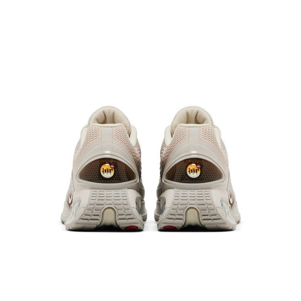 Nike Air Max Dn Light Orewood Brown (W) – podrážka | Purekickz