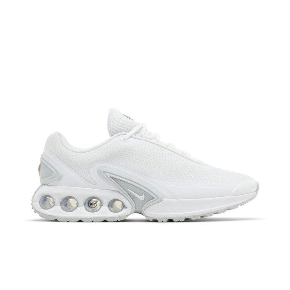 Nike Air Max Dn White Metallic Silver – boční pohled | Purekickz