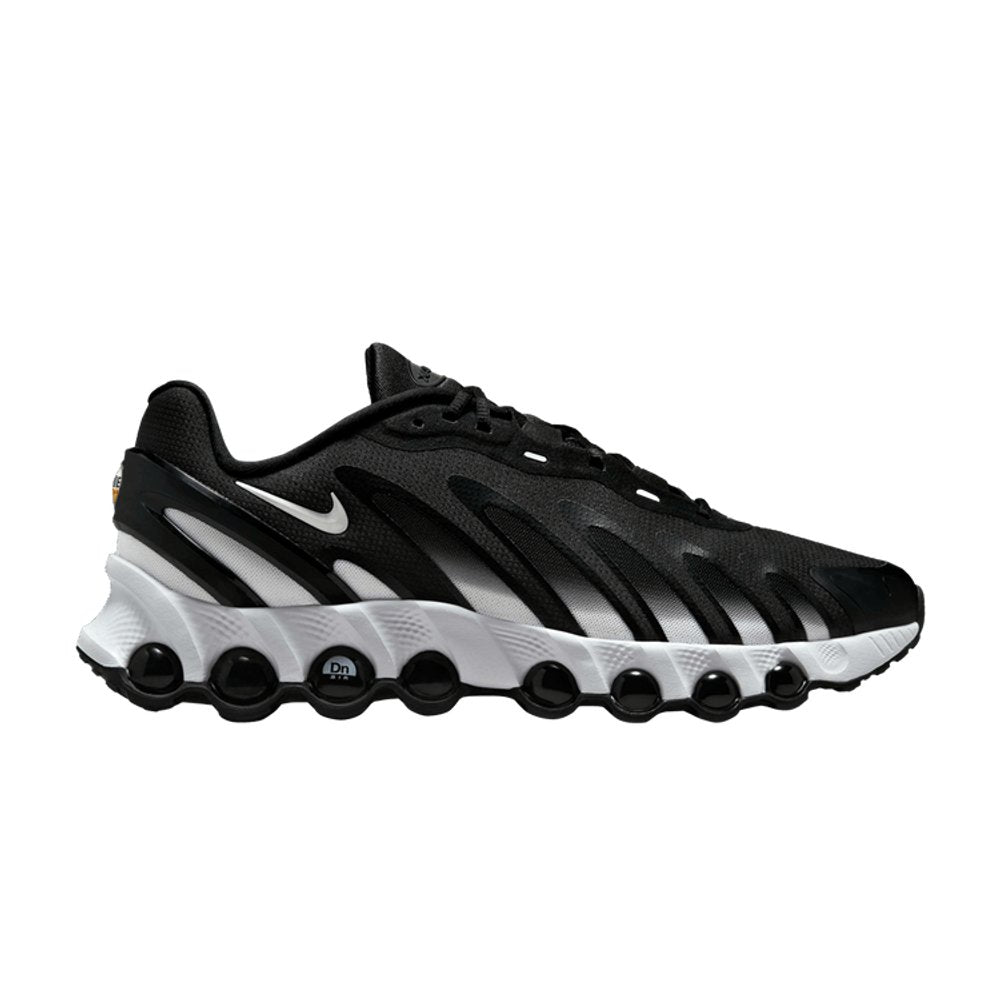Nike Air Max Dn8 Black White – boční pohled | Purekickz