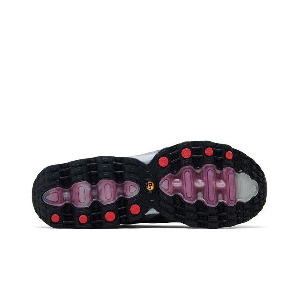 Nike Air Max Dn8 Iron Grey Bright Crimson – zadní pohled | Purekickz