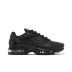 Nike Air Max Plus 3 Leather 'Triple Black' – boční pohled | Purekickz