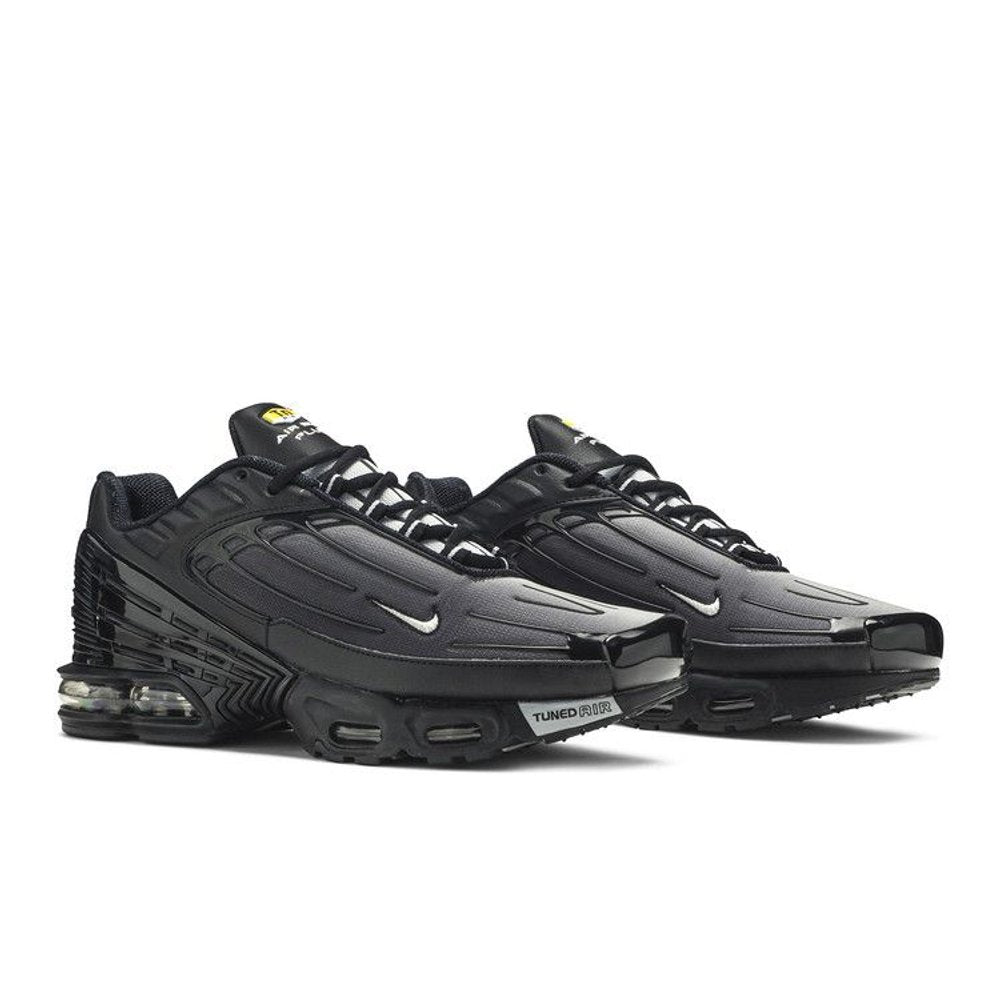 Nike Air Max Plus 3 OG Wolf Grey – lifestyle foto | Purekickz