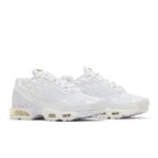 Nike Air Max Plus 3 Triple White – lifestyle foto | Purekickz