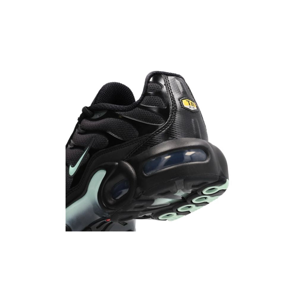 Nike Air Max Plus Black Mint Foam – pohled shora | Purekickz