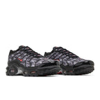 Nike Air Max Plus Black University Red (GS) – lifestyle foto | Purekickz