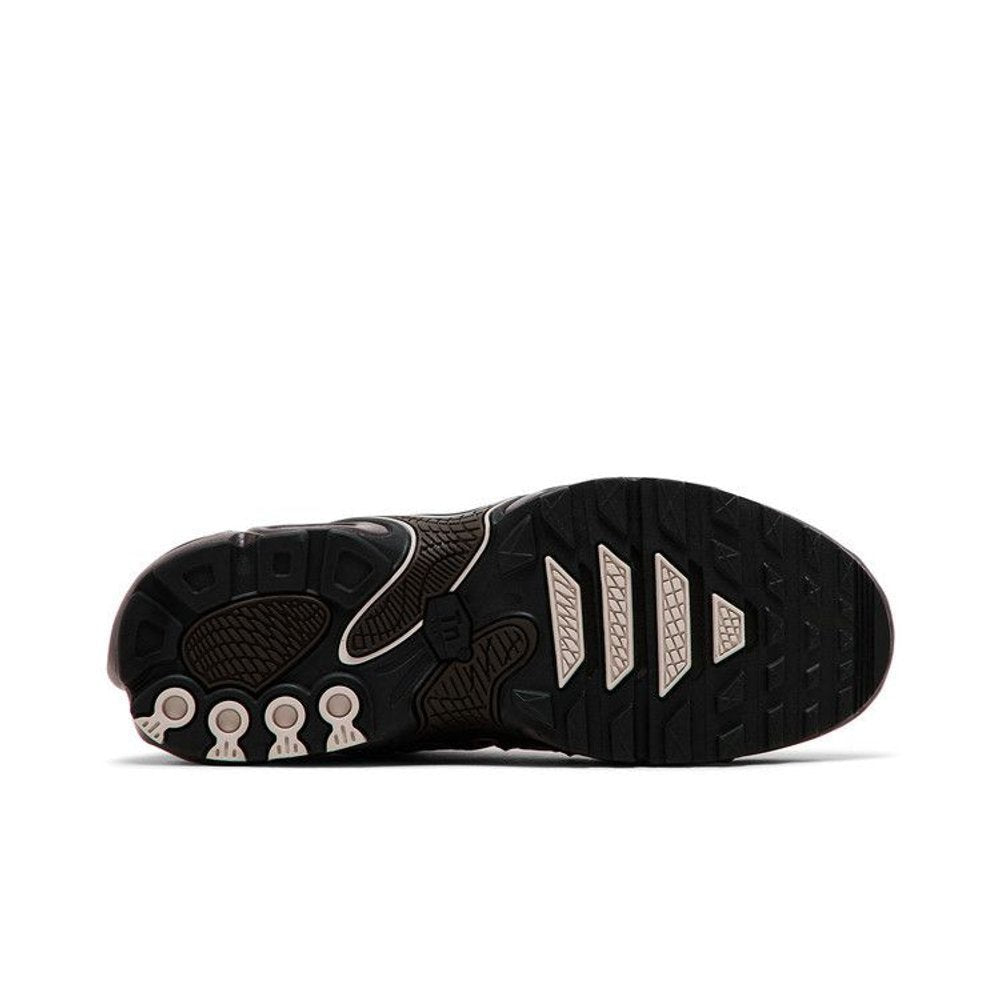 Nike Air Max Plus Drift Baroque Brown (W) – zadní pohled | Purekickz