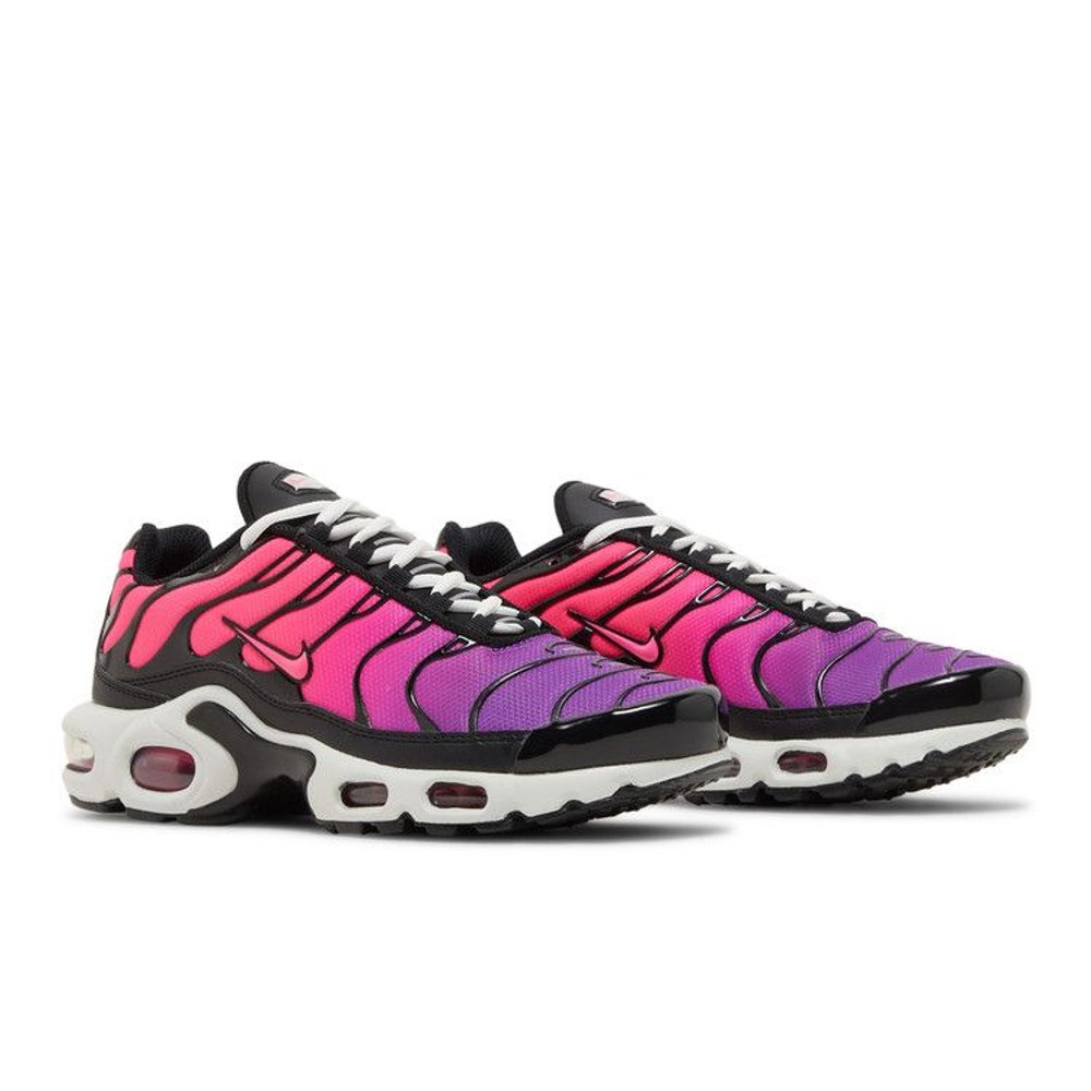 Nike Air Max Plus Dusk (W) – lifestyle foto | Purekickz