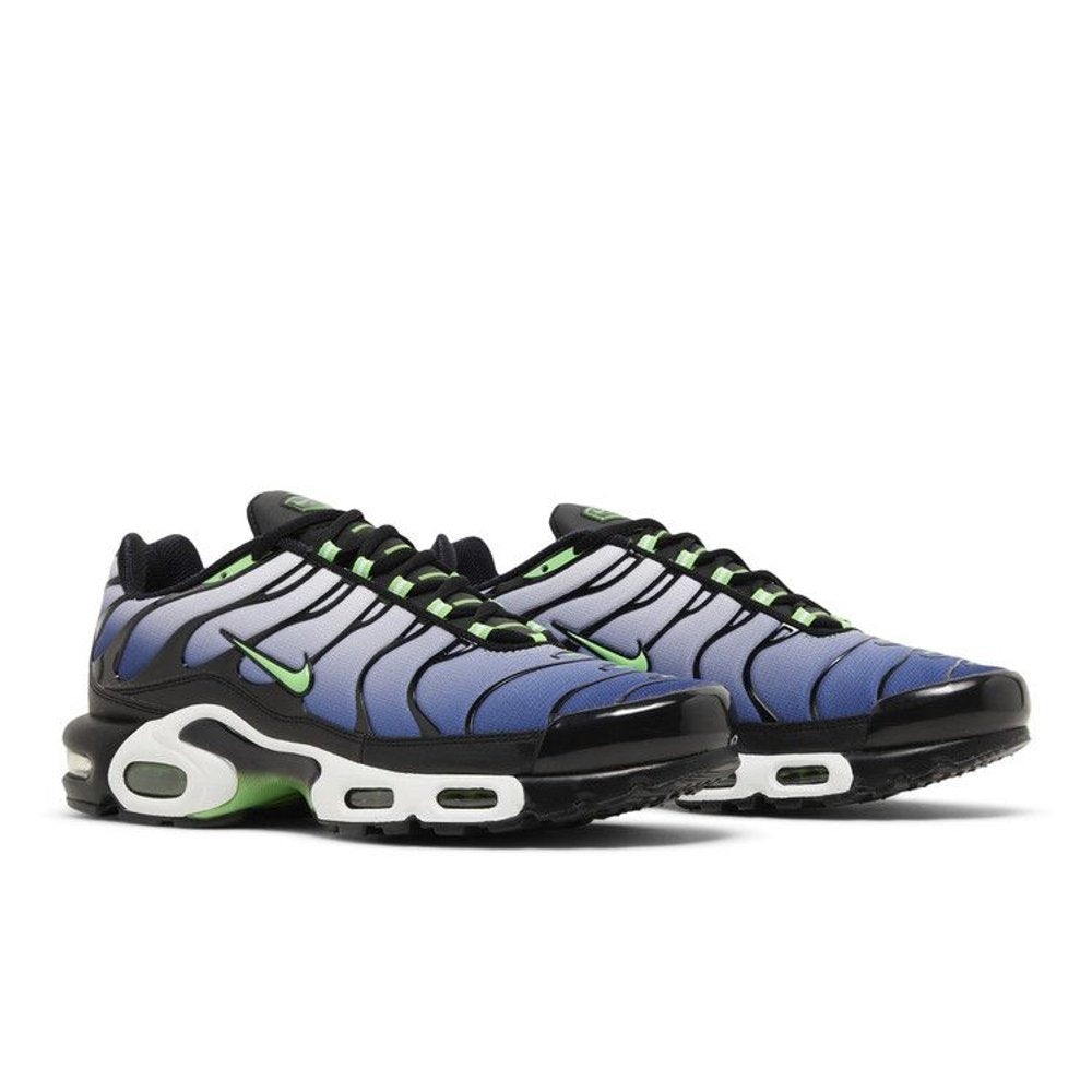 Nike Air Max Plus Icons Deep Royal Scream Green – lifestyle foto | Purekickz